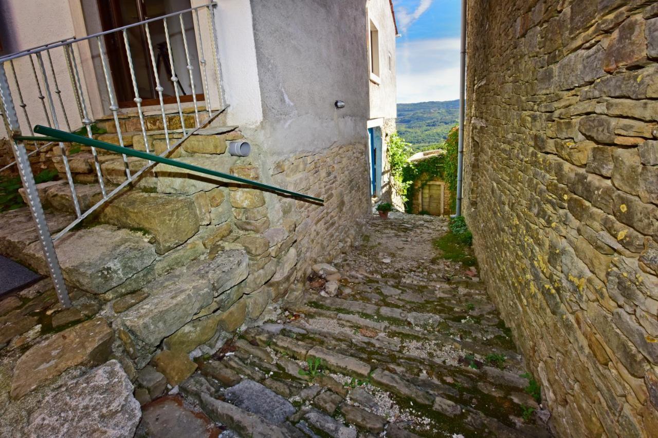 Villa Fragola Motovun Exterior photo