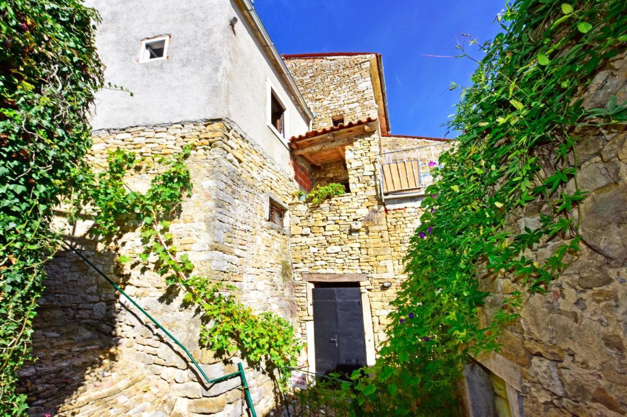 Villa Fragola Motovun Exterior photo